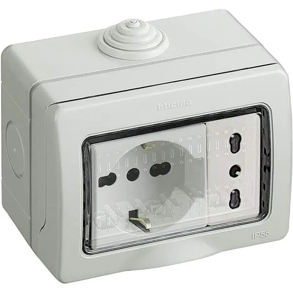 BTICINO IDROBOX PRESA SCHUKO BIPASSO IN CUSTODIA IP55 3 MODULI