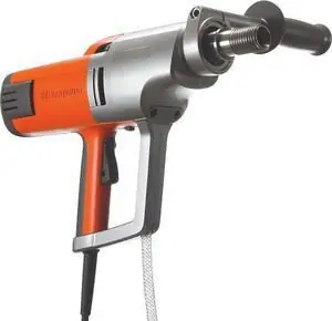 Carotatrice Husqvarna DM230 con 2 Foretti D825 Omaggio