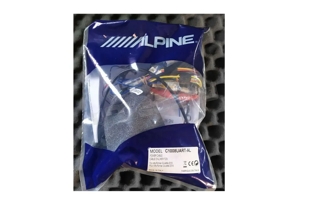 Alpine C1008UART-AL Interfaccia per recupero dei comandi al volante