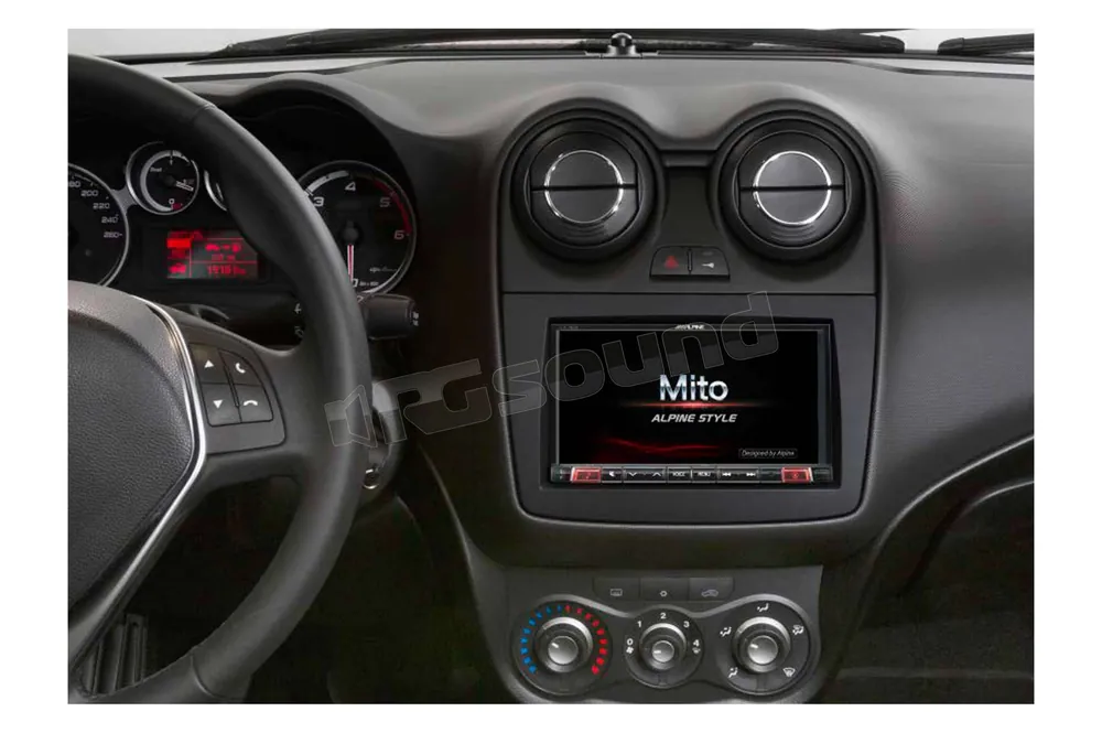 Alpine iLX-702-MiTo monitor 7‘‘ touch capacitivo con Apple CarPlay e A