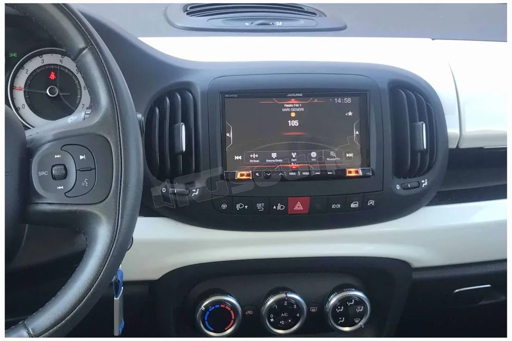 Alpine iLX-702-500L monitor 7‘‘ con Bluetooth, DAB, Apple Car Play e A