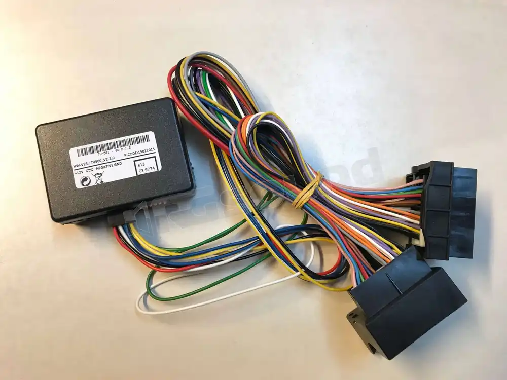 RG Sound SB-INT UNI TV 501 Interfaccia per video in movimento BMW CIC-