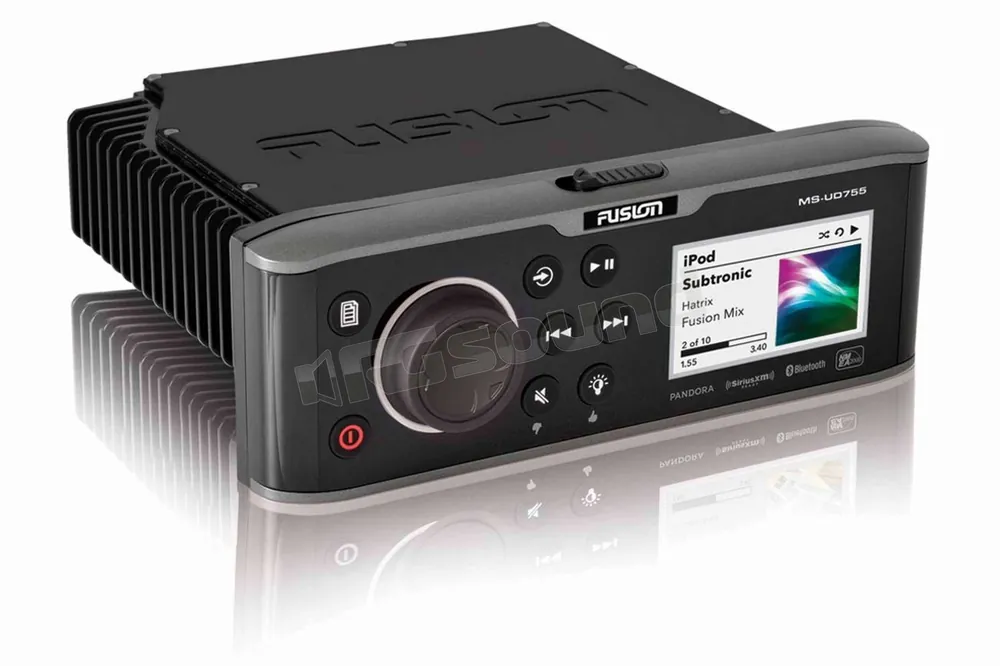 Fusion MS-UD755 sintolettore marino Bluetooth con Unidock interno Appl